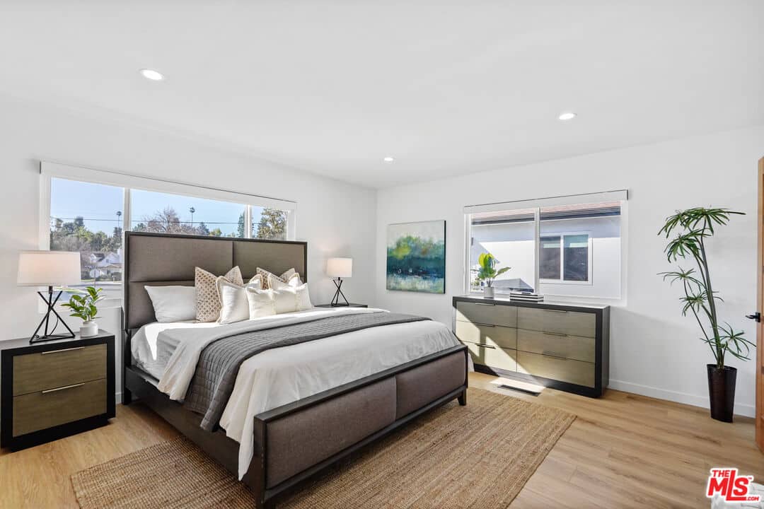 Newly Renovated Family Pool Home