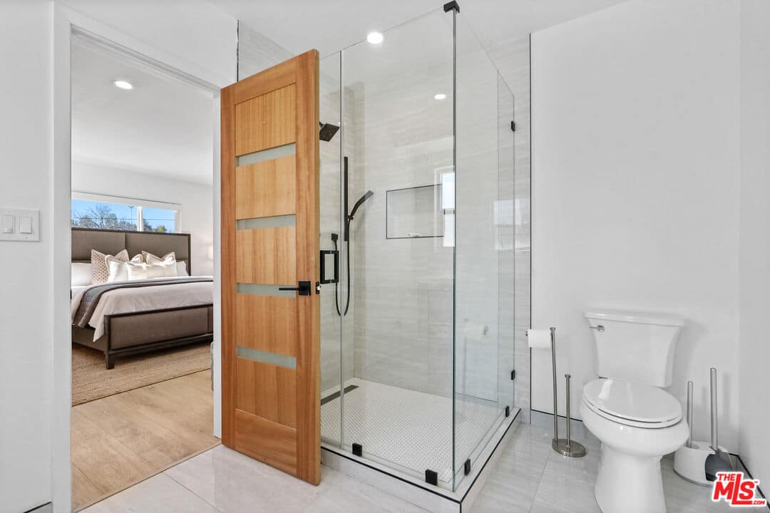 Newly Renovated Family Pool Home