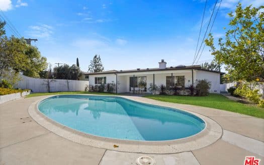 Newly Renovated Family Pool Home