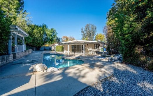 Carlton Terrace Stylish Charm Pool Home