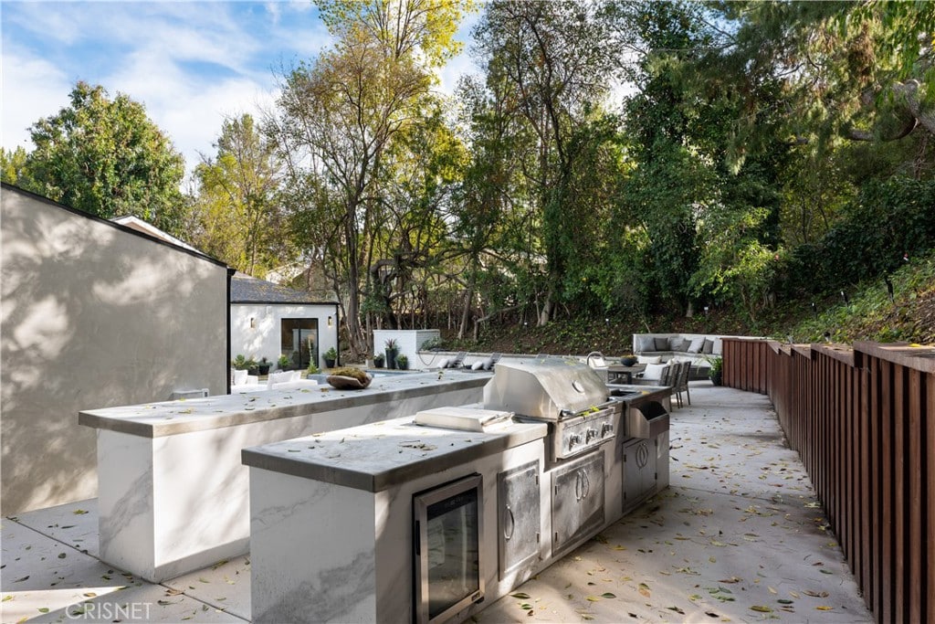 Gorgeous Executive Remodeled Woodland Hills Pool Home