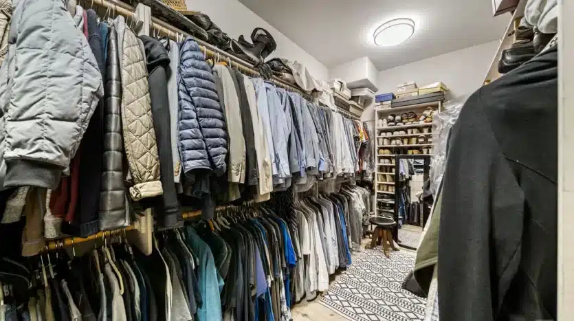 Custom Pool Home in Calabasas