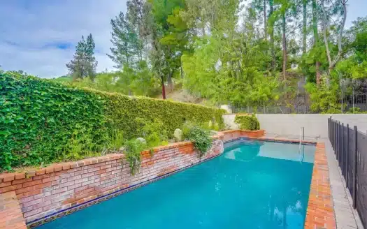 Vista Pointe single-story pool home