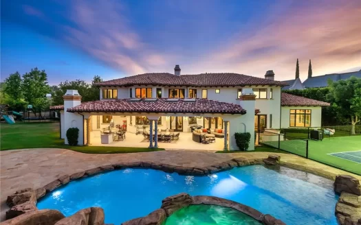 Calabasas Mediterranean Pool Villa