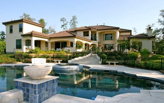Calabasas Pool Homes