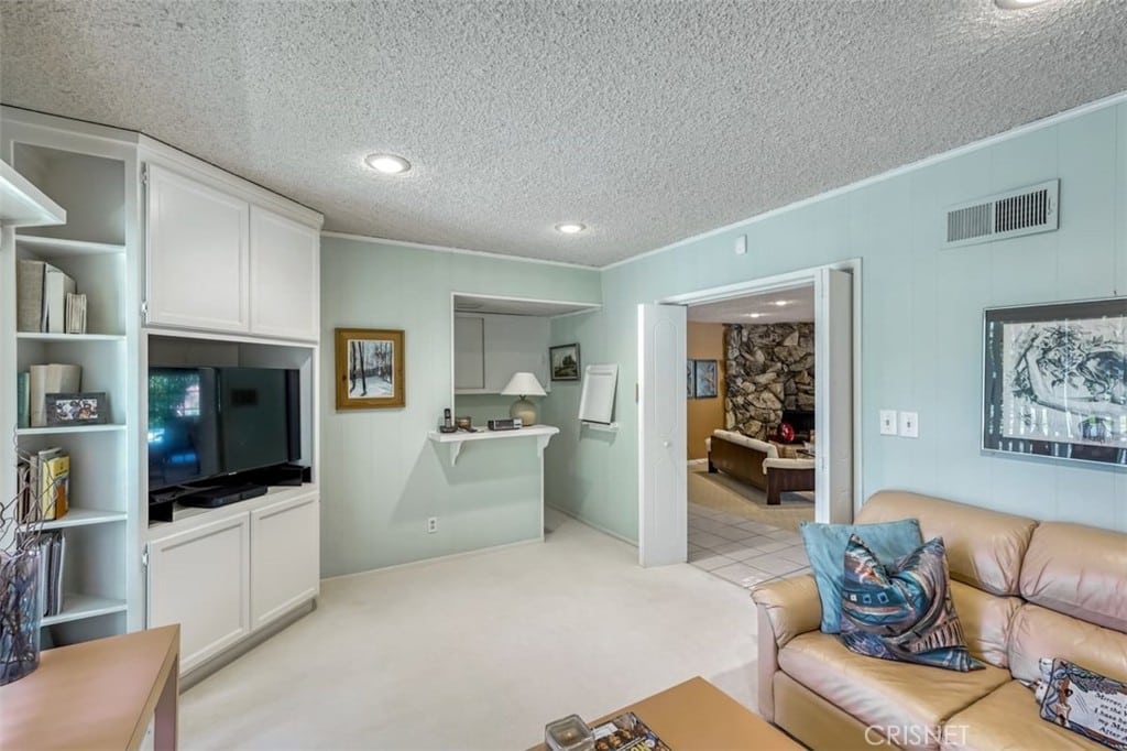 Mulwood mid century modern pool home