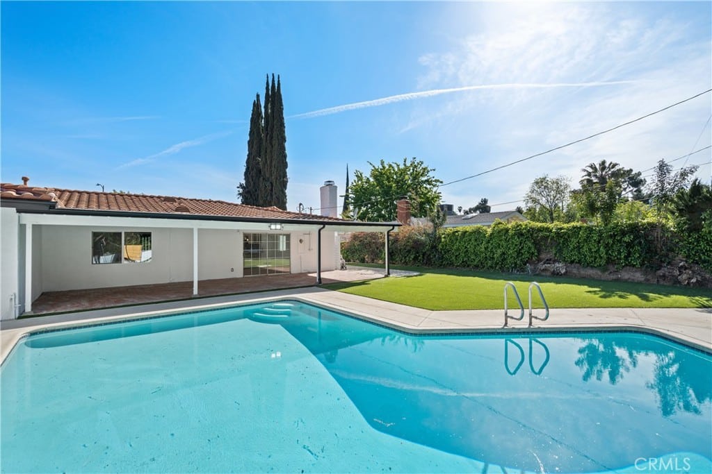 West Hills sparkling pool home