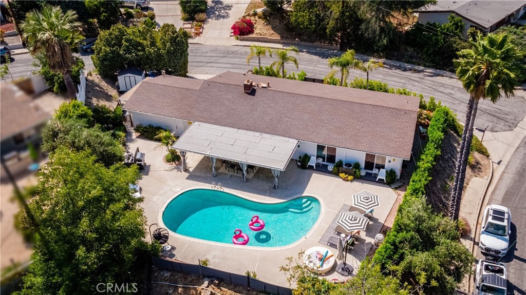 Beautiful Pool Residence Home