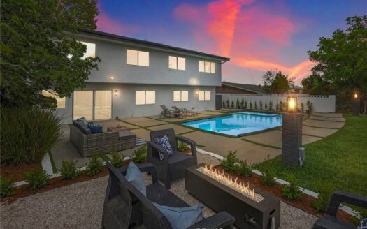 Remodeled West Hills Pool Home