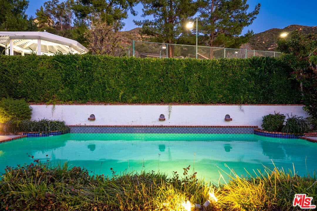 Ranch-Style Pool Home in Calabasas