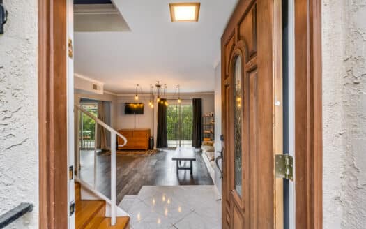 4108 Yankee Dr, Agoura Hills, CA 91301