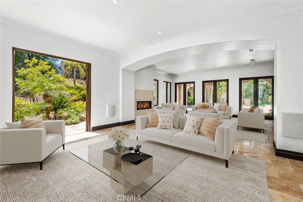 Tuscan Villa Pool Home