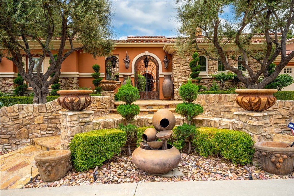 Tuscan-inspired Pool Estate