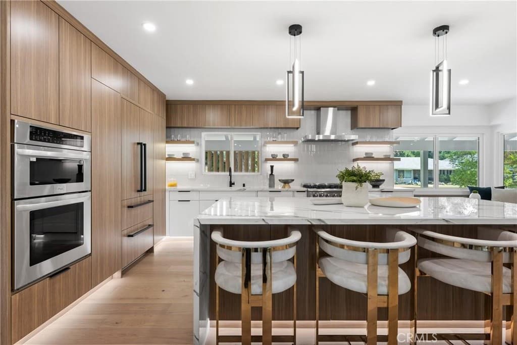 Remodeled Mid-Century Pool Home