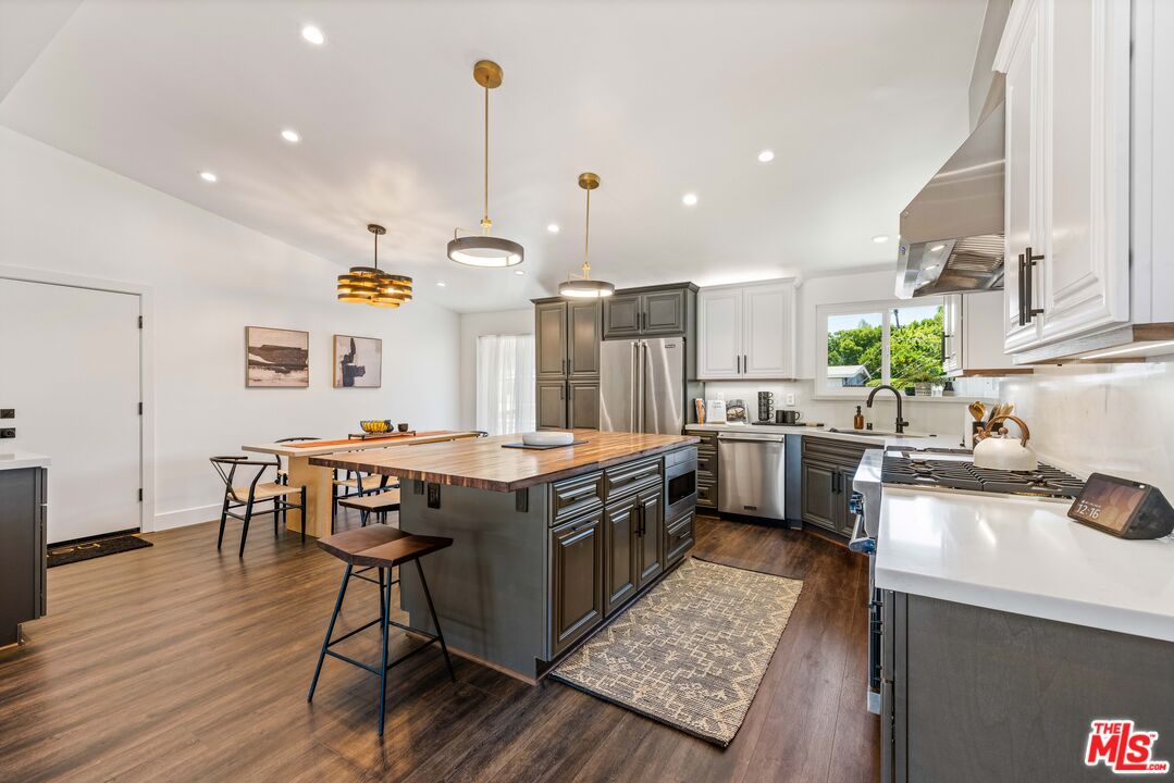 Modern Luxury Smart Home