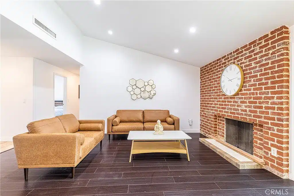 20518 Michale St, Winnetka, CA 91306