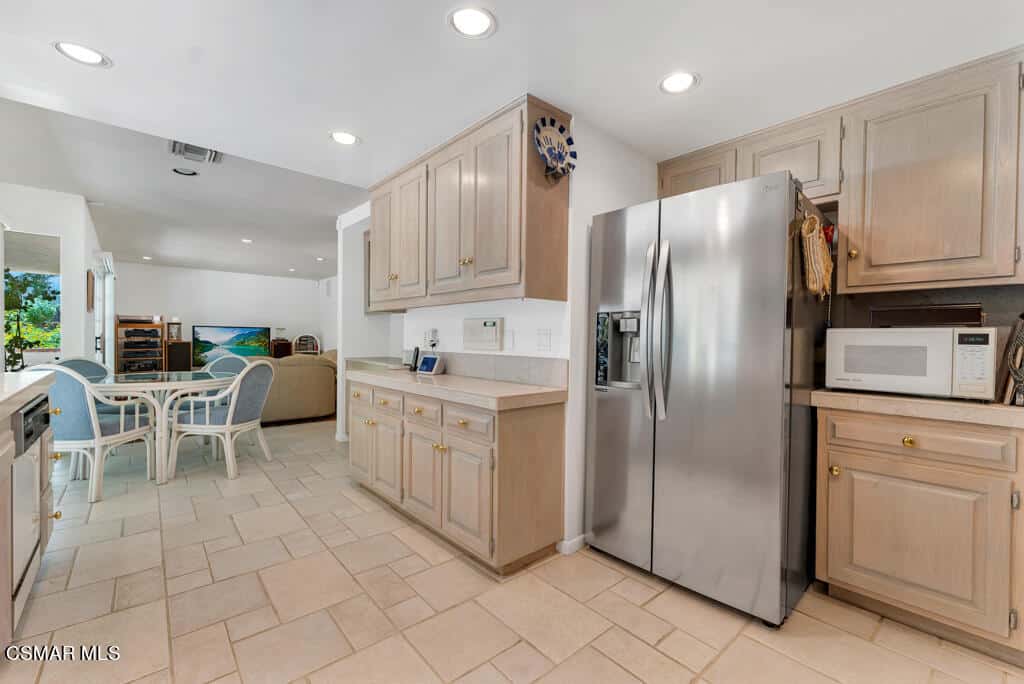 Secluded Pool Home in Woodland Hills