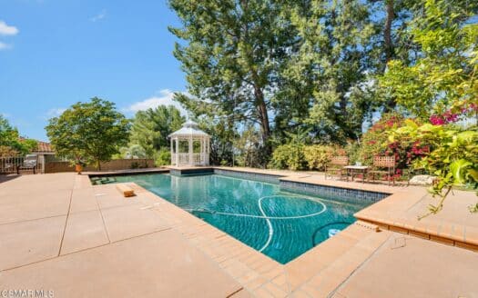Pool Oasis in Woodland Hills