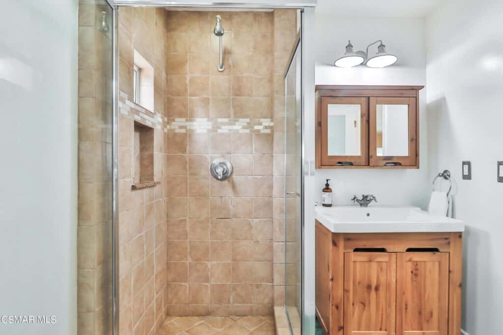 Upgraded Canoga Park Home