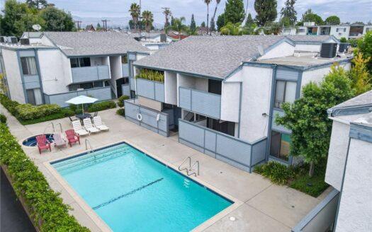 Top Floor Canoga Park Condo