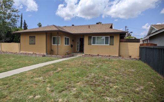 Open Floor Plan Canoga Park Home