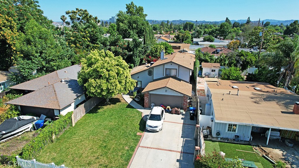 2 Story Home in Canoga Park