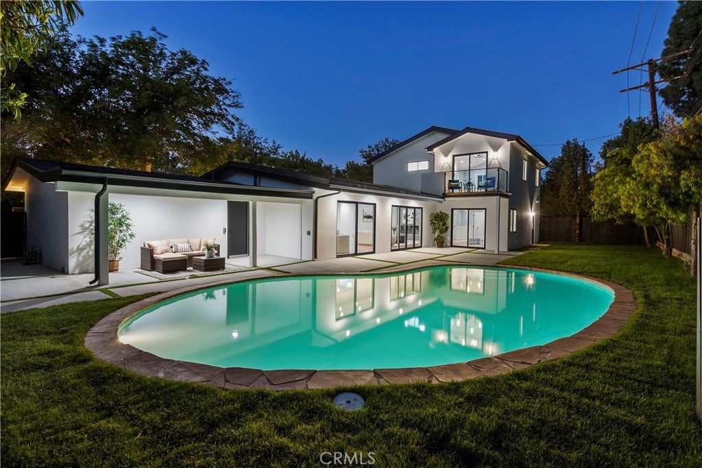 Beautifully Updated Pool Home