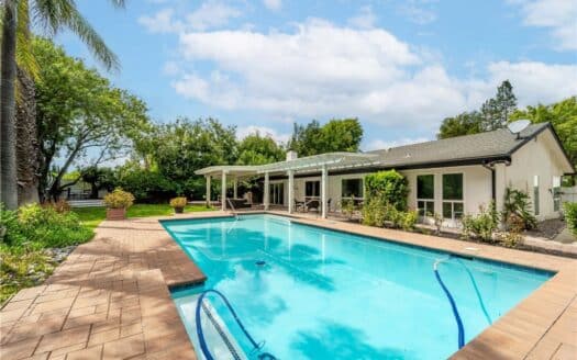 Woodland Hills Nature Lovers Pool Home