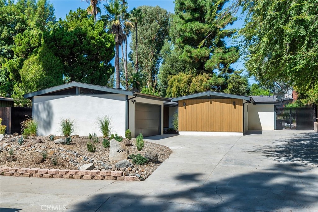 Woodland Hills Modern Pool Home