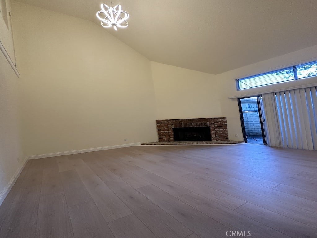 Charming Condo in Canoga Park