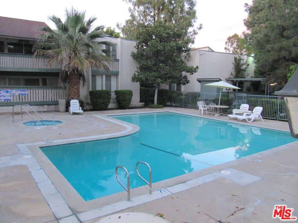 Renovated Canoga Park Condo