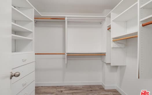 2677 Centinela Ave UNIT 303, Santa Monica, CA 90405