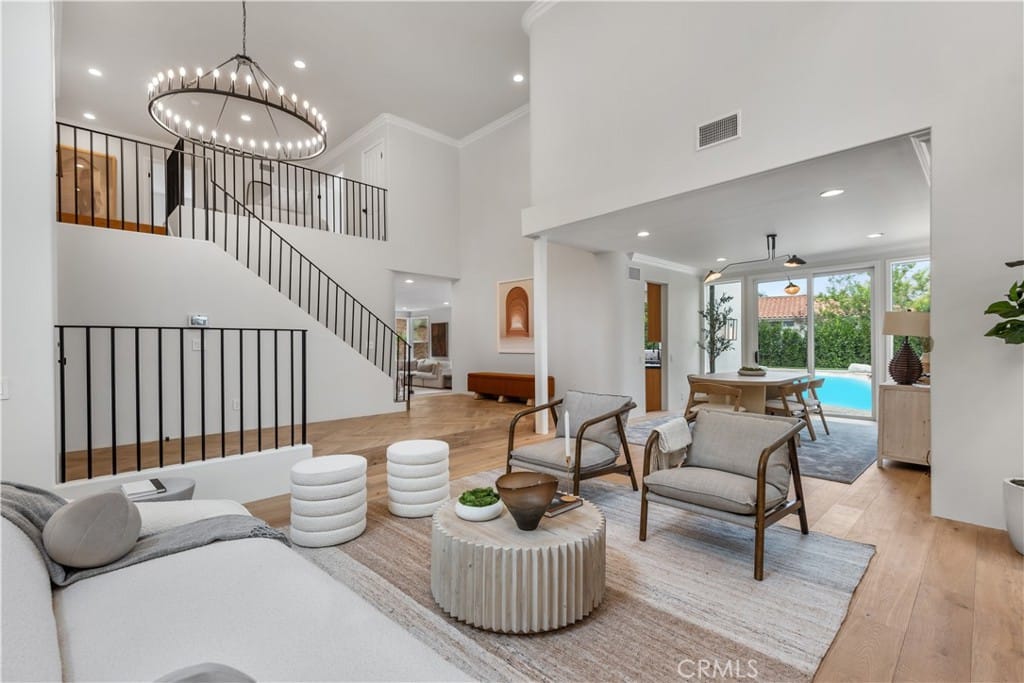 Luxurious Uasis in Calabasas Park Estates