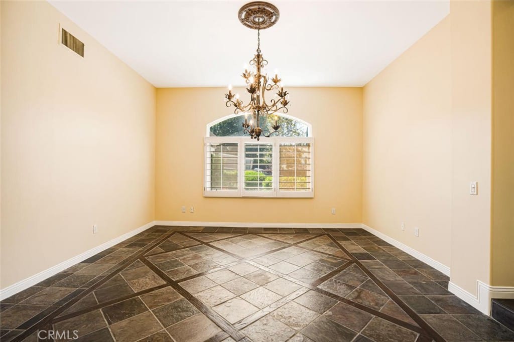 Exquisite Calabasas Pool Residence