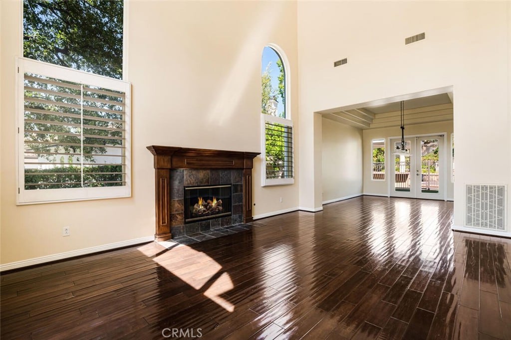 Exquisite Calabasas Pool Residence