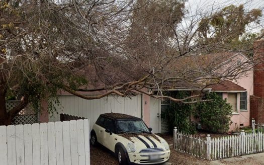 21901 Providencia St Woodland Hills CA 91364