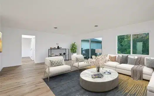 23445 Victory Blvd, West Hills, CA 91307