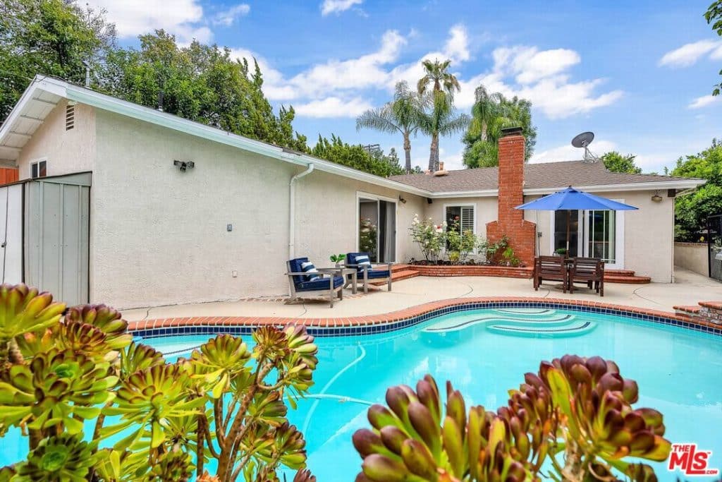 Stylish Woodland Hills Pool Home