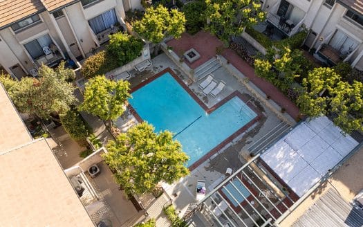 7137 Shoup Ave UNIT 10, West Hills, CA 91307