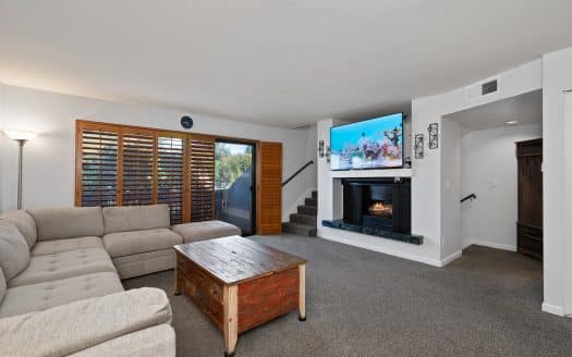 7137 Shoup Ave UNIT 10, West Hills, CA 91307