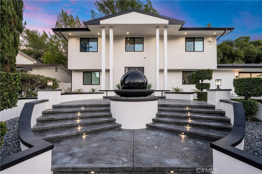 Renovated Modern Pool Home in Woodland Hills