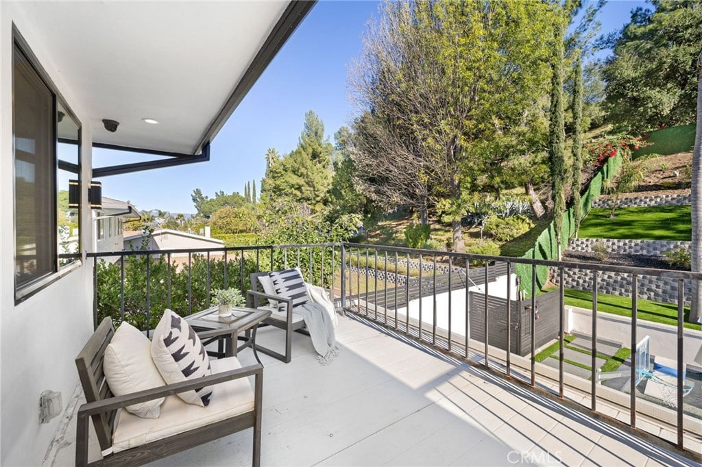 Renovated Modern Pool Home in Woodland Hills