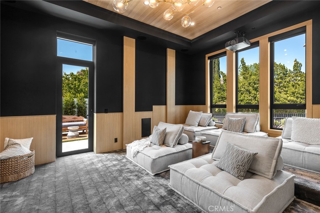 New Woodland Hills Pool Home