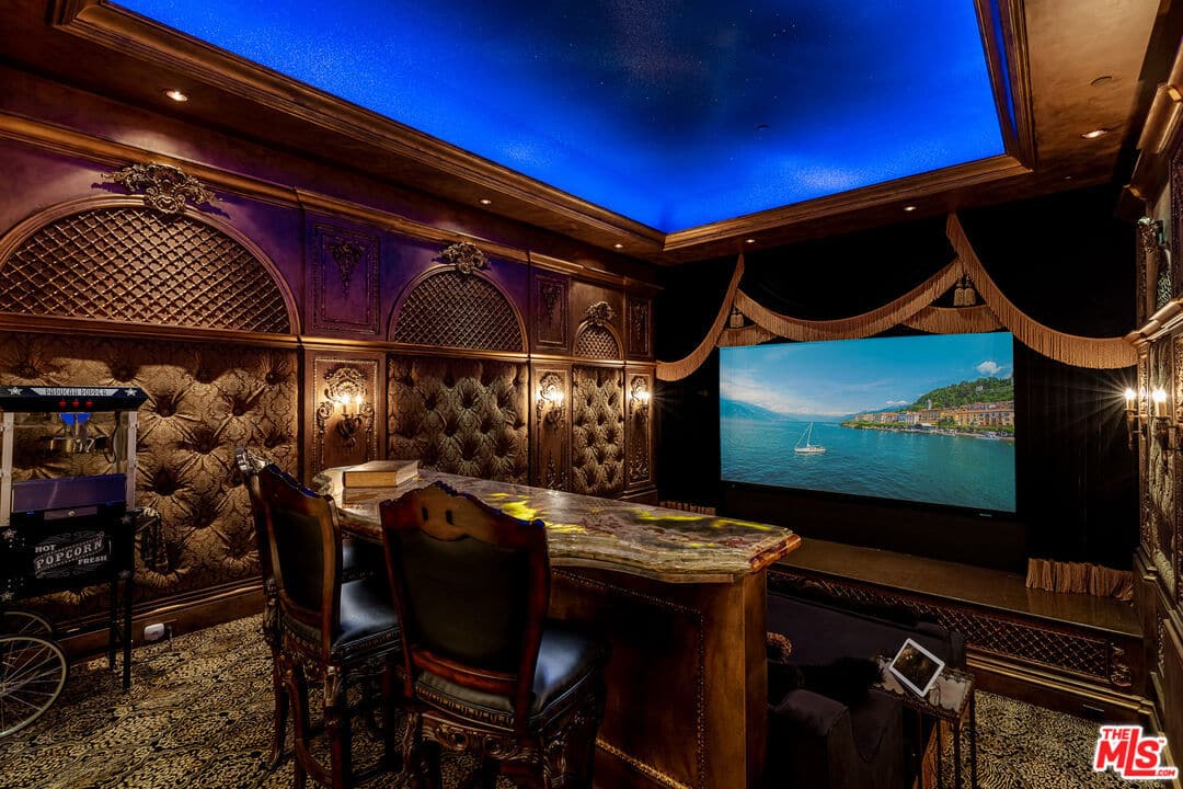 Italianate Calabasas Estate