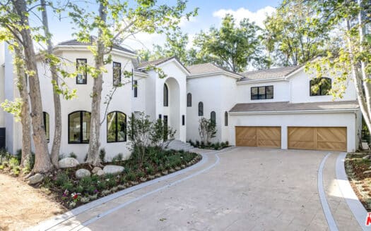 Stunning Calabasas Luxury Estate