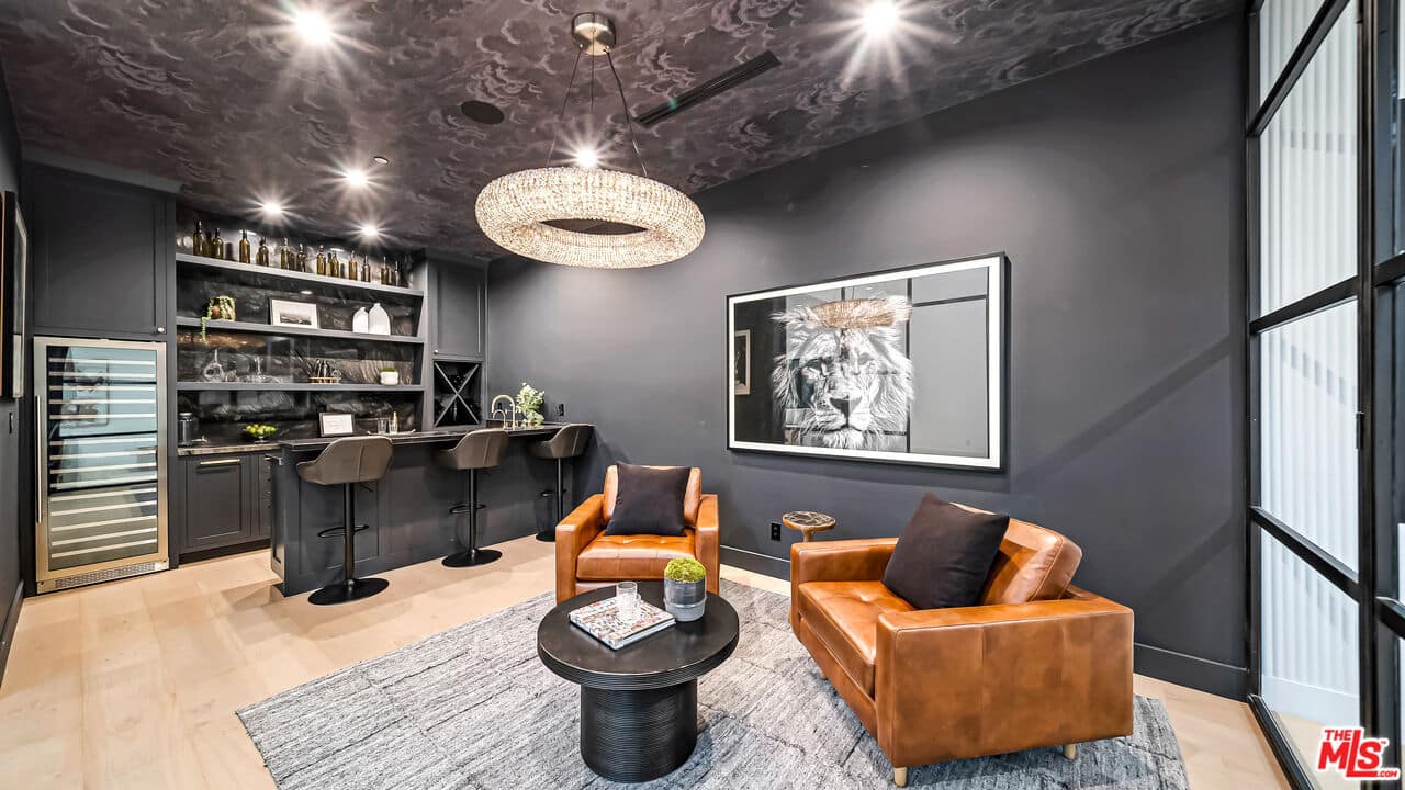 Stunning Calabasas Luxury Estate