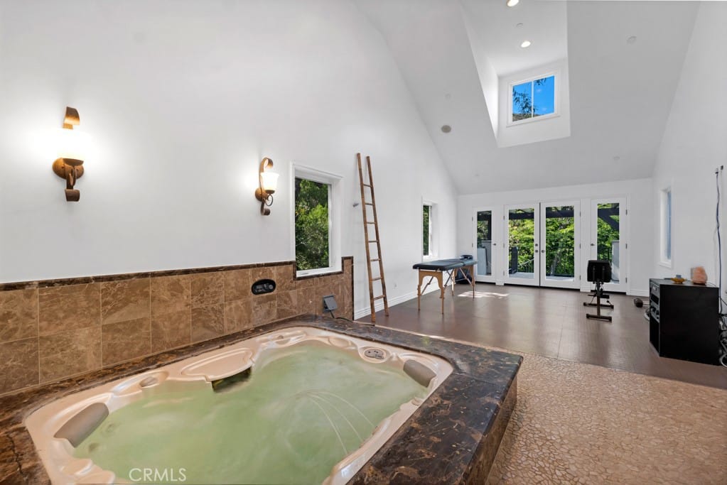 Calabasas Gated South Estates Mansion