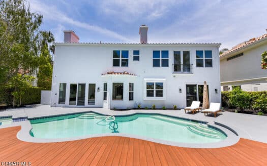 Calabasas Park Estates Pool Home