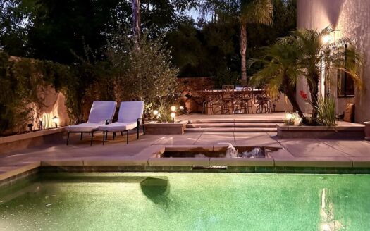 Calabasas Pool Jacuzzi Home