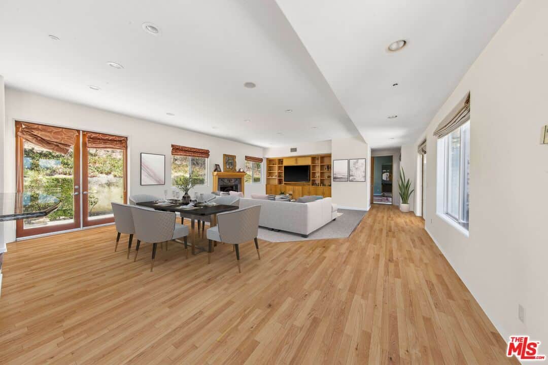 Park South Pool Home